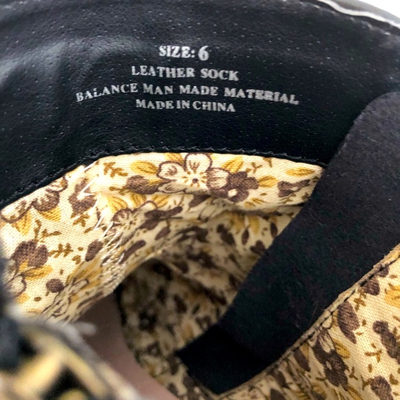 NWOT Black Leather Ankle Boots - Picture 5 of 6